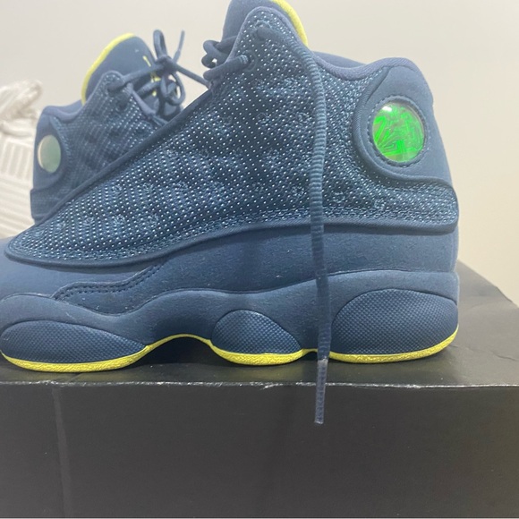 Rare Retro 13s Squadron Blue and Yellow Sneakers - Picture 1 of 7